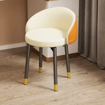 Минималистичные Современные стулья Спальня Скандинавская гостиная Продвинутый Креативный стул Кожаный дизайн Шезлонги Мебель для гостиной Мебель для квартиры